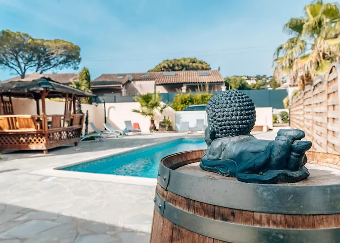 Mazet Bord De Piscine Partagee - Parking - Bbq - Draps Inclus Prázdninový dům *