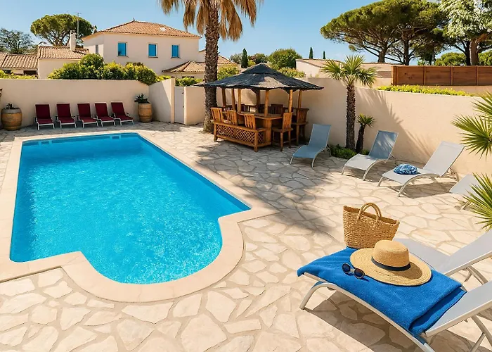 Mazet Bord De Piscine Partagee - Parking - Bbq - Draps Inclus Sainte-Maxime