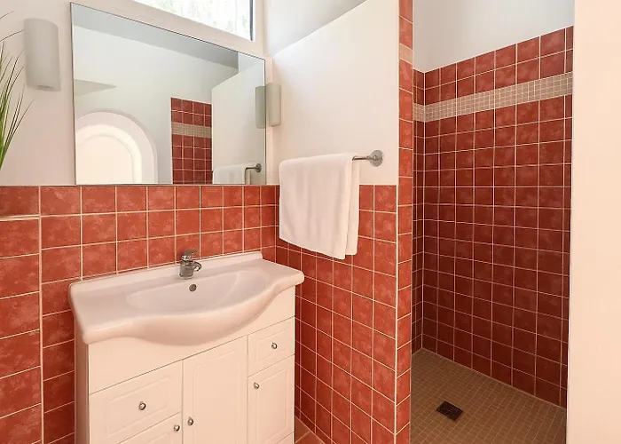 Mazet Bord De Mer - Plage De La Nartelle - Sainte Maxime - Parking - Calme & Detente *