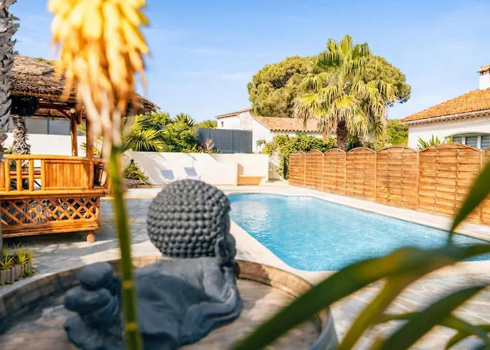 Casa vacanze Mazet Bord De - De La Nartelle - Maxime - Piscine Partagée - Parking - Bbq - Draps Inclus *