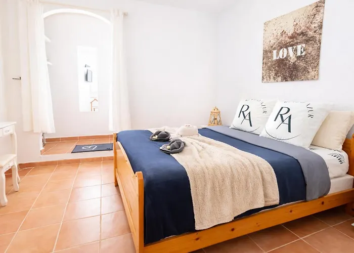 Mazet Bord De - De La Nartelle - Maxime - Piscine Partagée - Parking - Bbq - Draps Inclus Sainte-Maxime