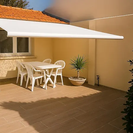 Дом отдыха Reve D'azur De La Nartelle, Mazet 35m2, Parking, Piscine Partagee, Terrasse Bbq & Draps Inclus Сент-Максим