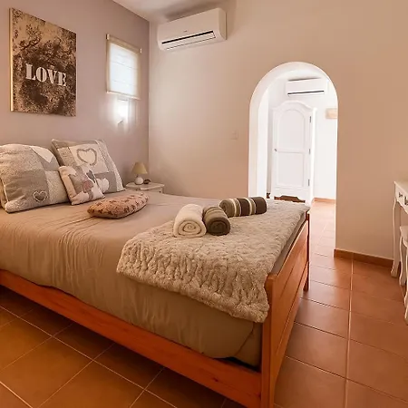 Дом отдыха Reve D'azur De La Nartelle, Mazet 35m2, Parking, Piscine Partagee, Terrasse Bbq & Draps Inclus Сент-Максим