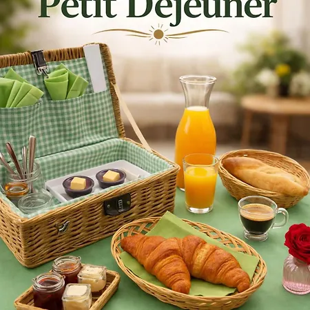Mazet - De La Nartelle à 200m- Piscine Au Sel -terrasse- Parking - Bbq- Calme&détente Draps Inclus- Check-in 20h Maximum Hébergement de vacances