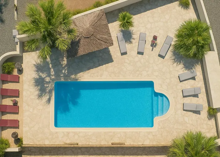 Casa de Férias Mazet Bord De Piscine Partagee - Parking - Bbq - Draps Inclus